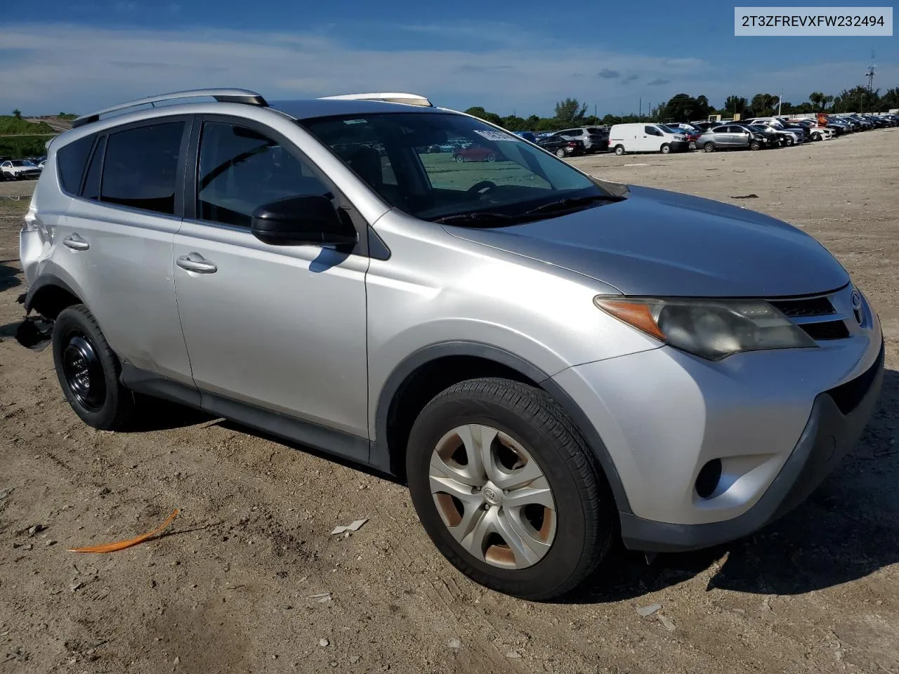 2T3ZFREVXFW232494 2015 Toyota Rav4 Le