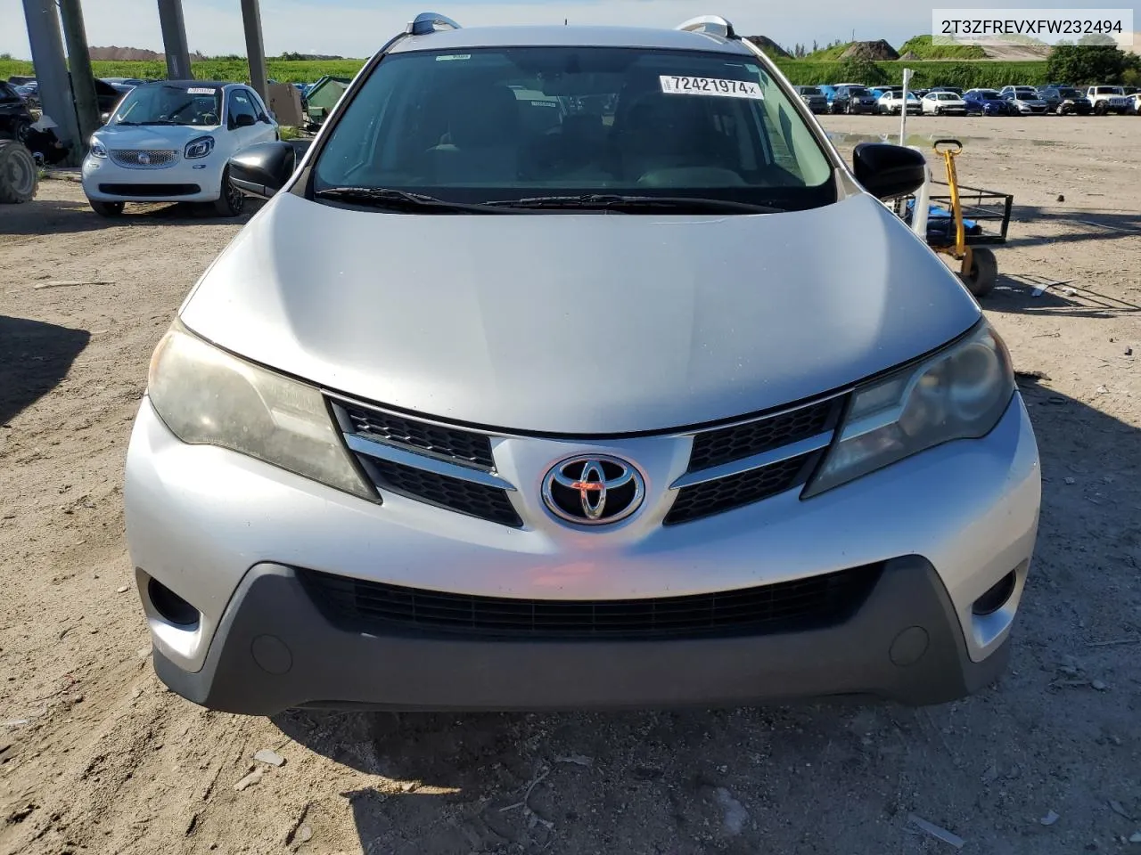 2T3ZFREVXFW232494 2015 Toyota Rav4 Le