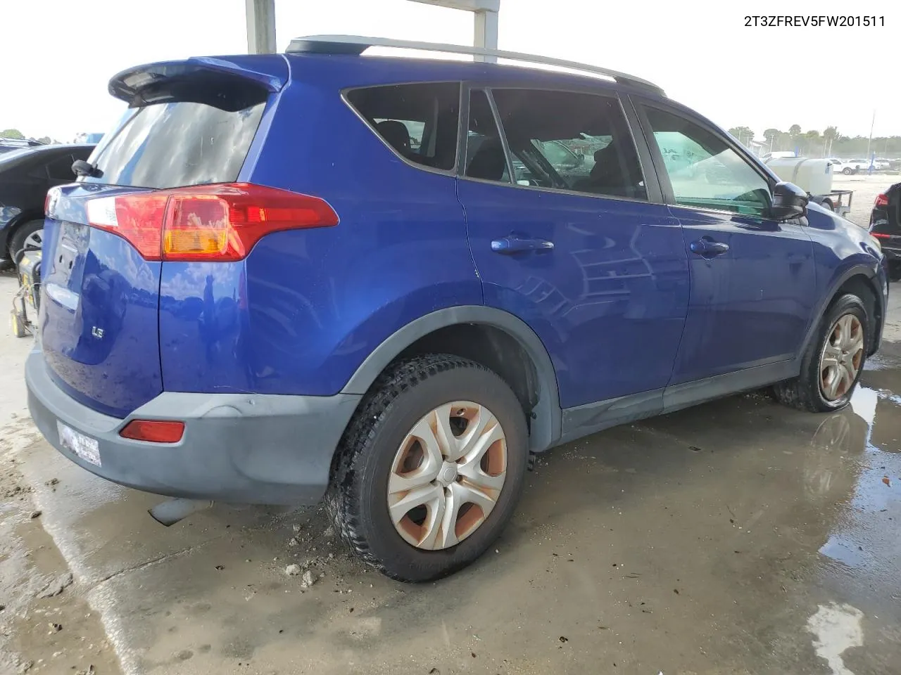 2T3ZFREV5FW201511 2015 Toyota Rav4 Le