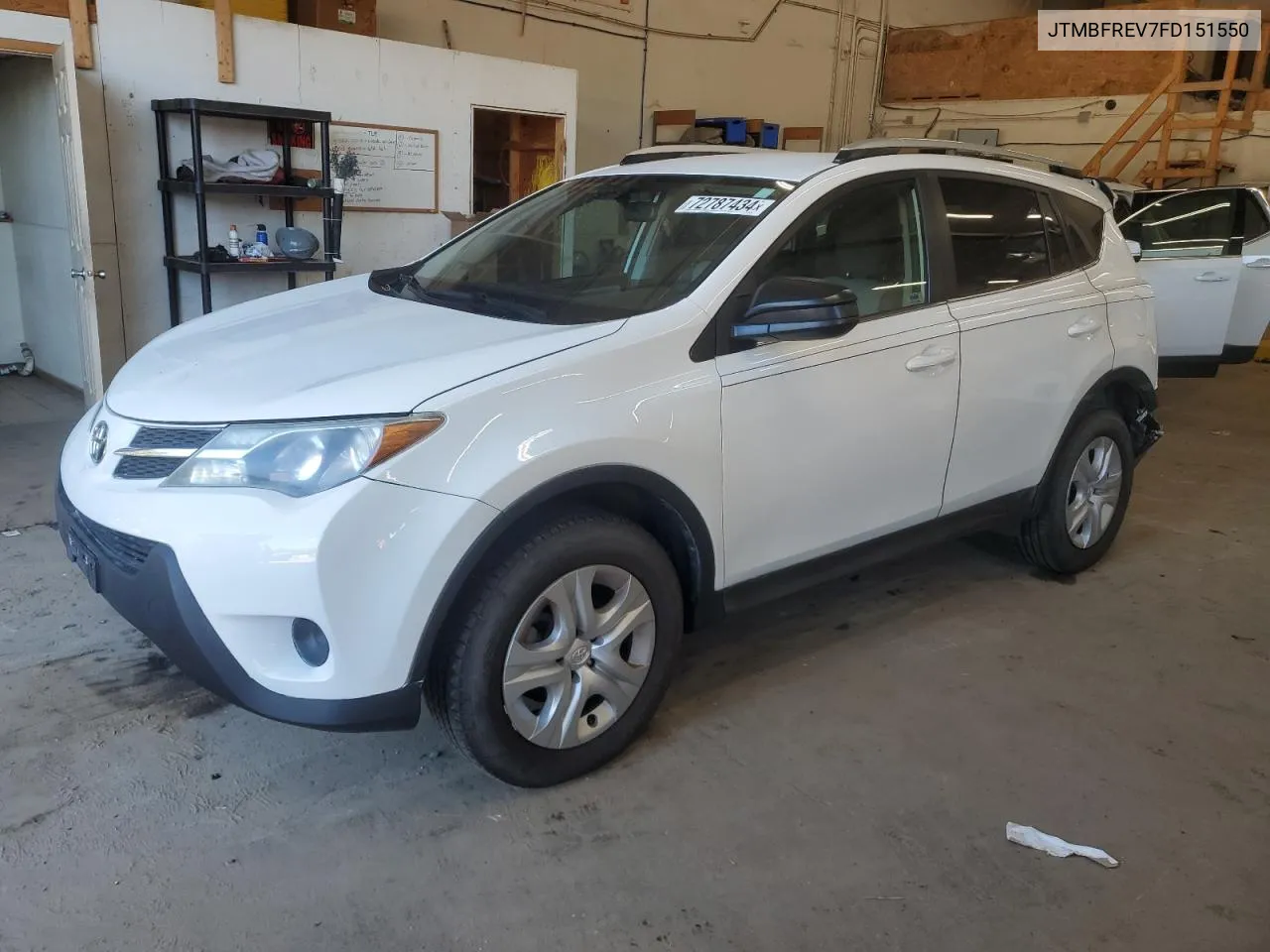 JTMBFREV7FD151550 2015 Toyota Rav4 Le