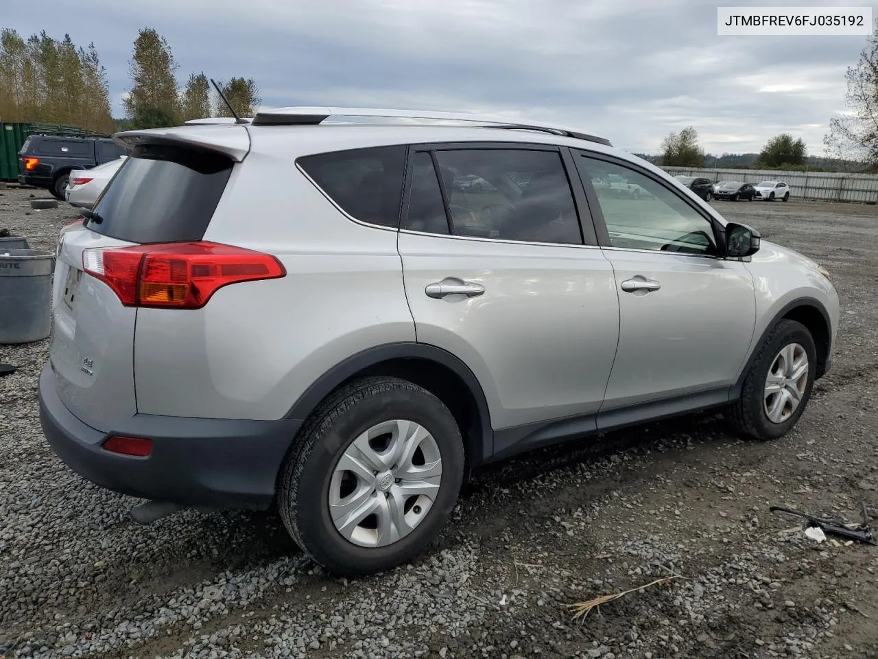 JTMBFREV6FJ035192 2015 Toyota Rav4 Le