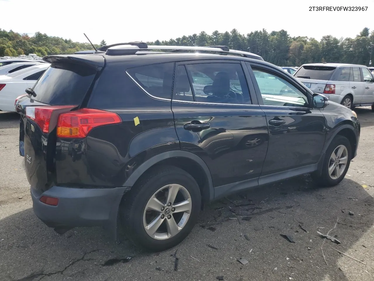 2T3RFREV0FW323967 2015 Toyota Rav4 Xle