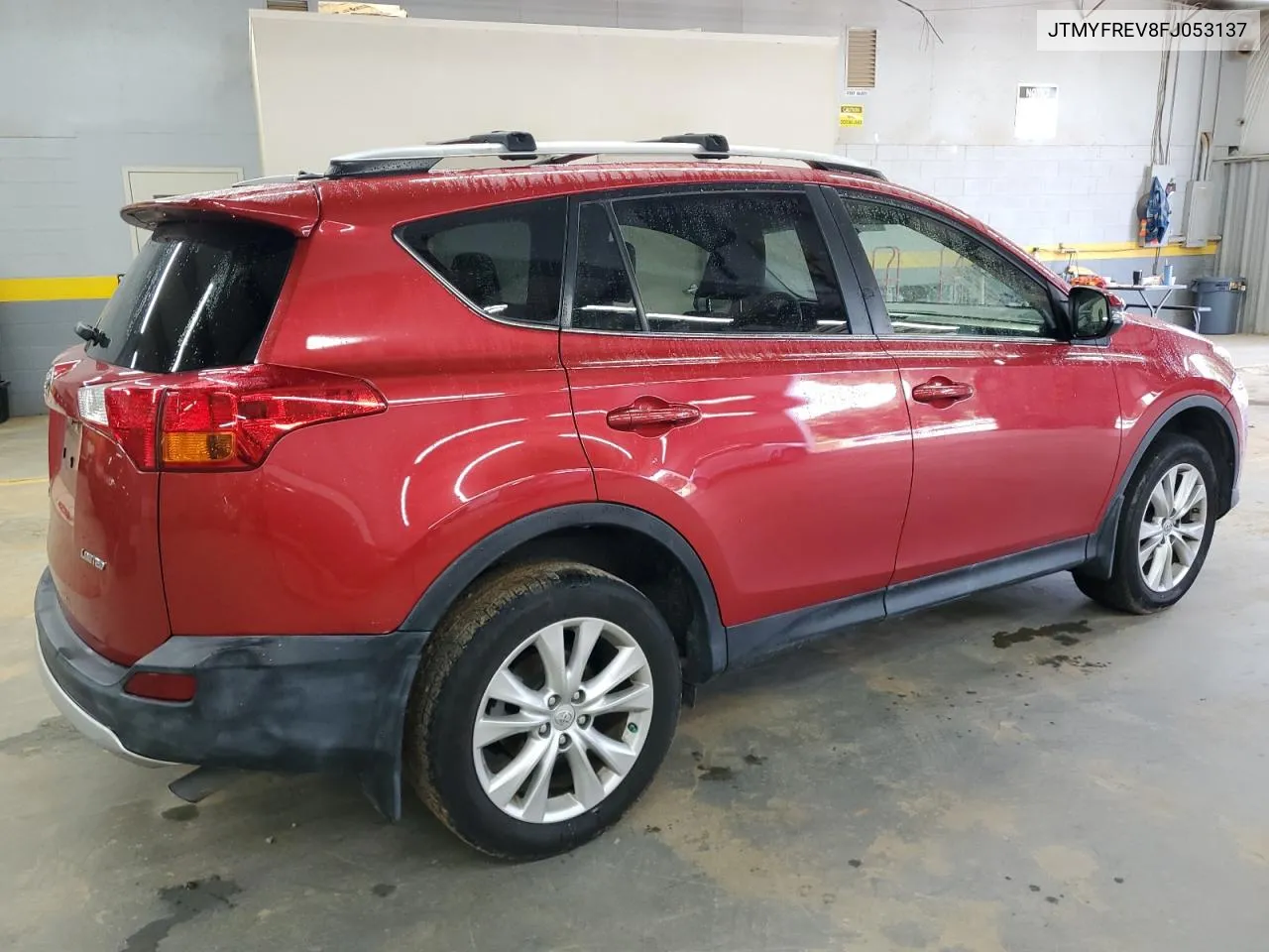 JTMYFREV8FJ053137 2015 Toyota Rav4 Limited