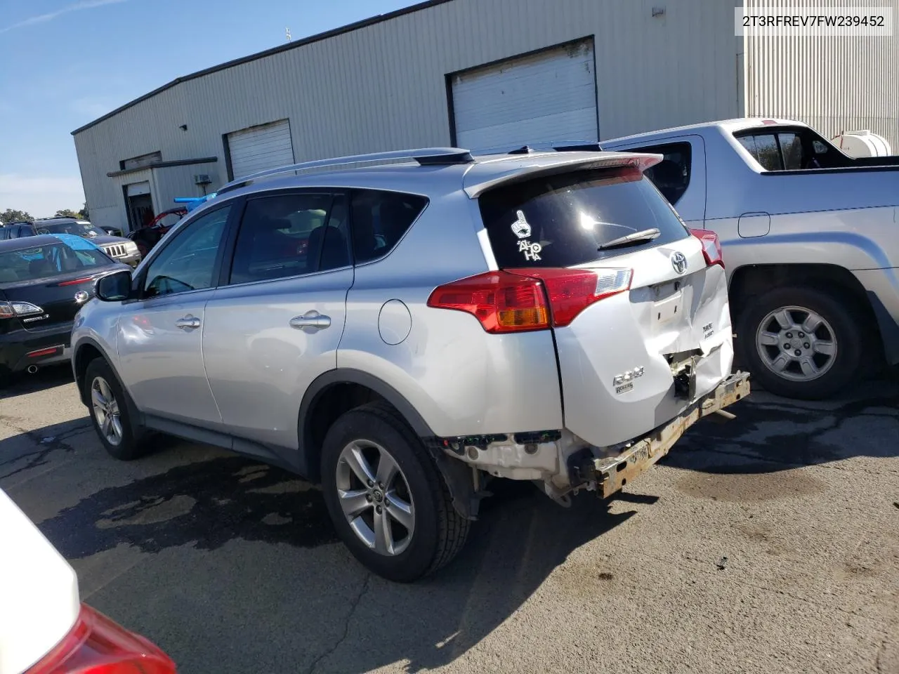 2015 Toyota Rav4 Xle VIN: 2T3RFREV7FW239452 Lot: 73695704