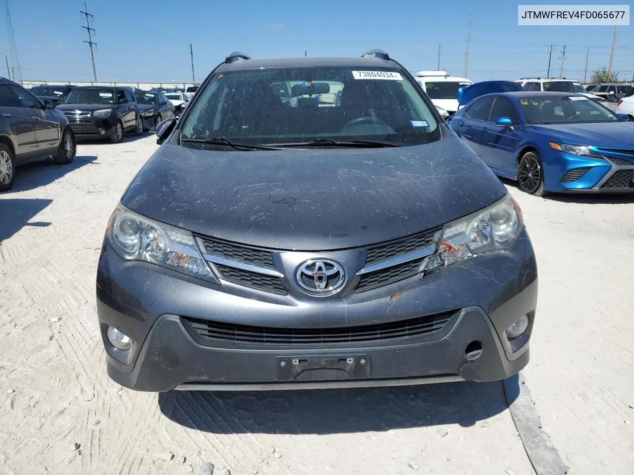 JTMWFREV4FD065677 2015 Toyota Rav4 Xle