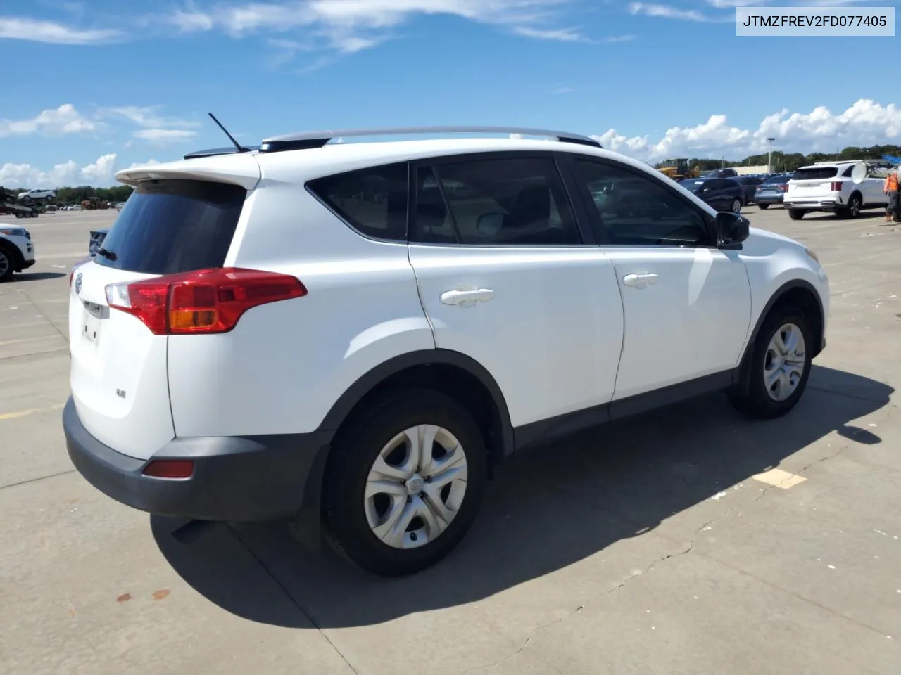 JTMZFREV2FD077405 2015 Toyota Rav4 Le