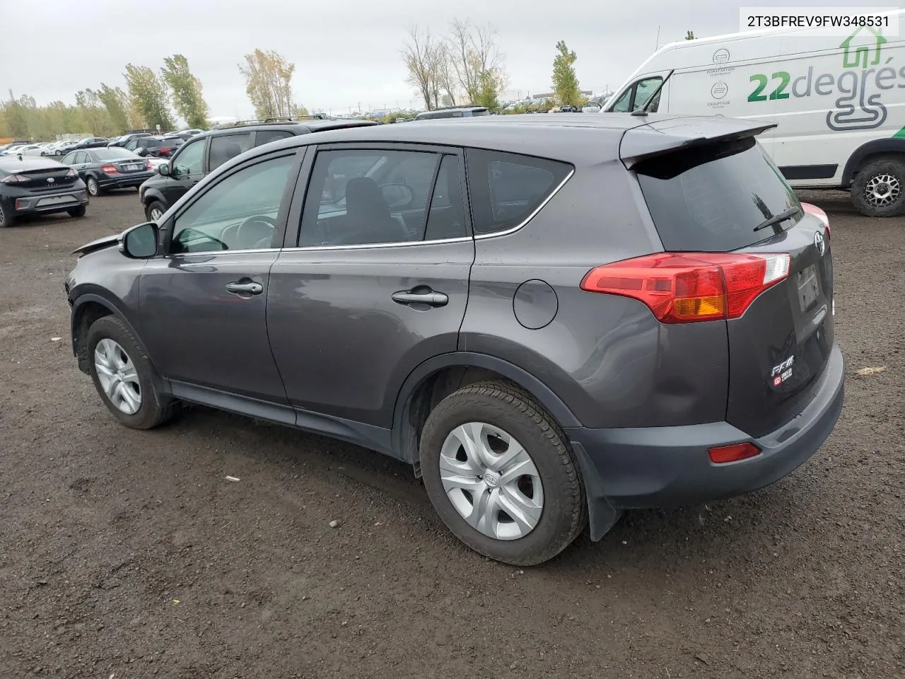 2T3BFREV9FW348531 2015 Toyota Rav4 Le