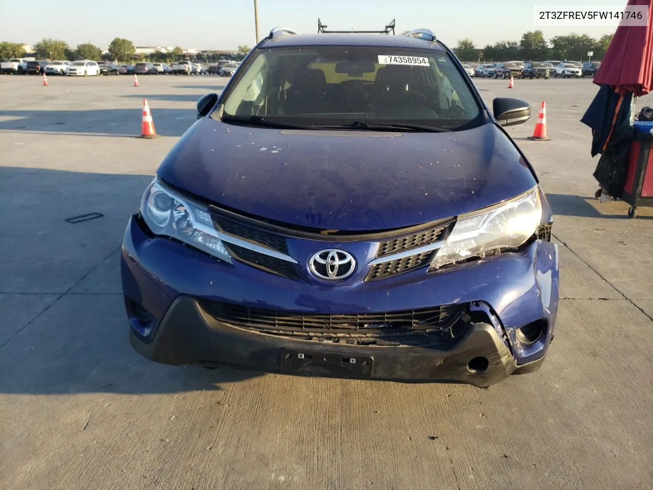 2T3ZFREV5FW141746 2015 Toyota Rav4 Le