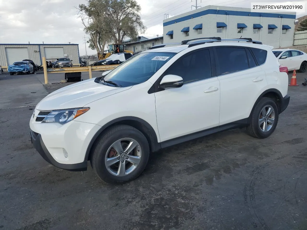 2T3WFREV6FW201990 2015 Toyota Rav4 Xle