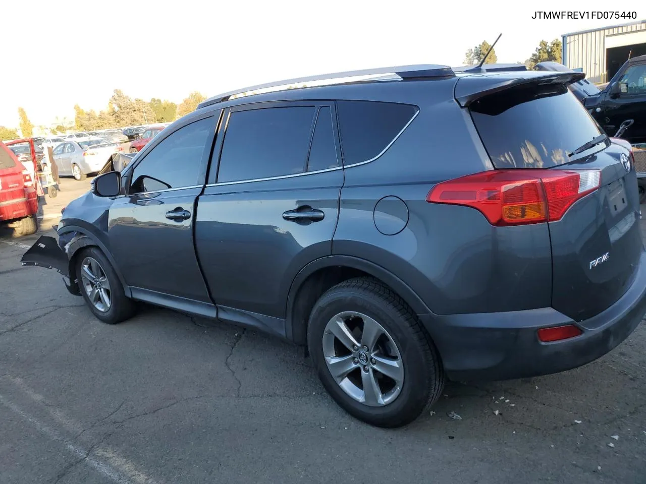 2015 Toyota Rav4 Xle VIN: JTMWFREV1FD075440 Lot: 76894944