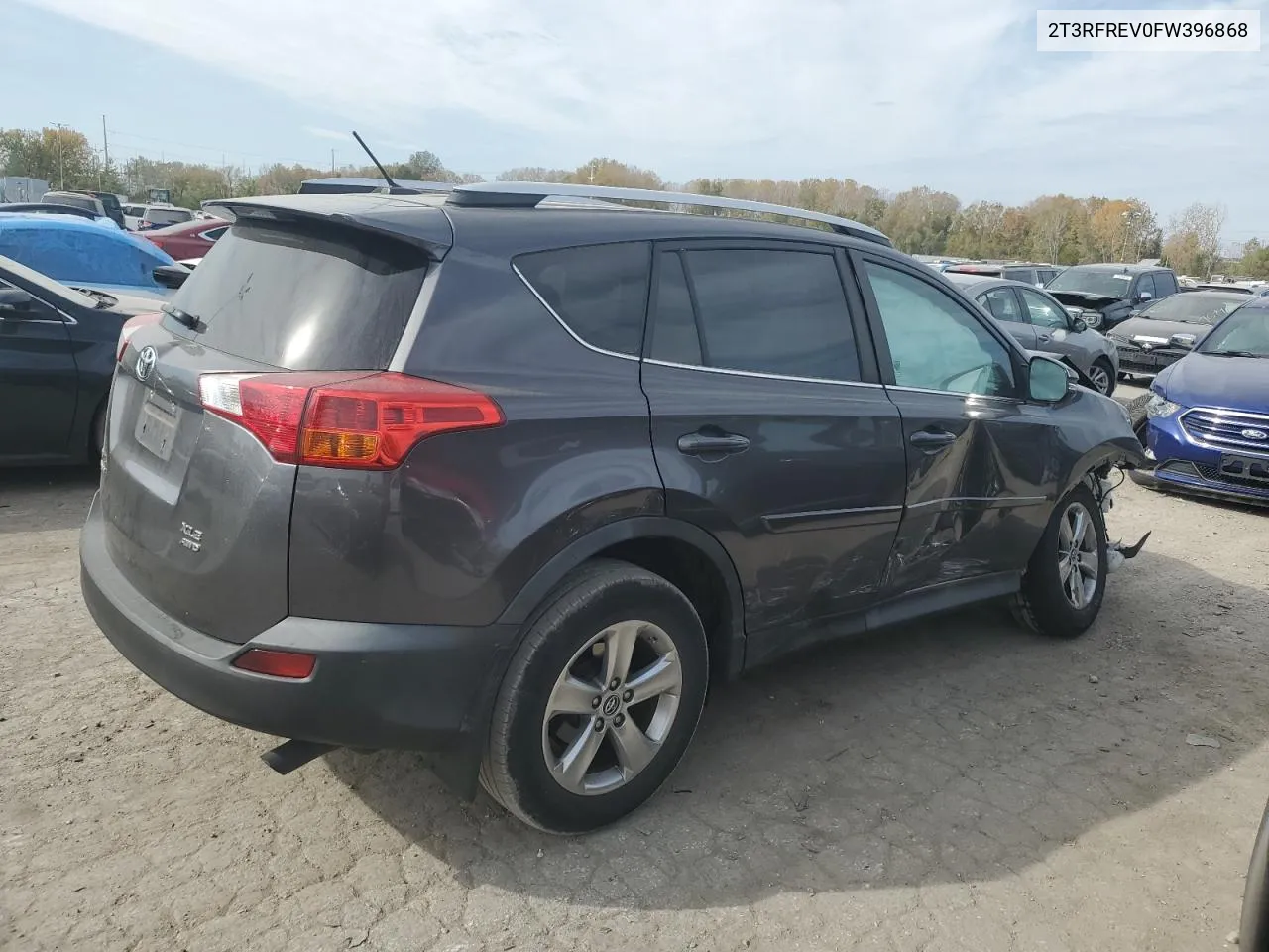 2T3RFREV0FW396868 2015 Toyota Rav4 Xle