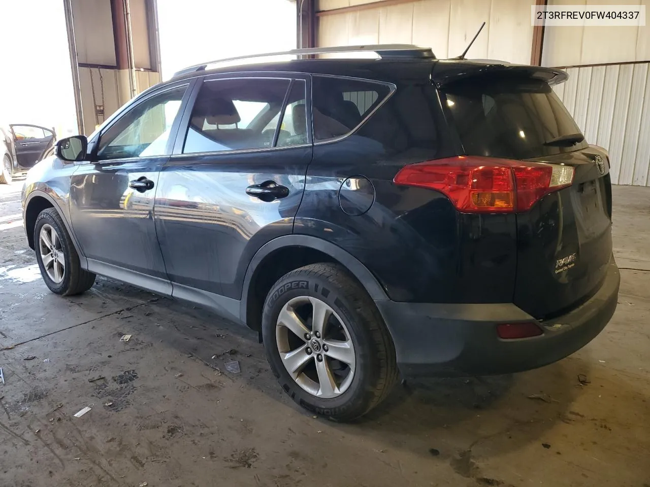 2015 Toyota Rav4 Xle VIN: 2T3RFREV0FW404337 Lot: 77611274