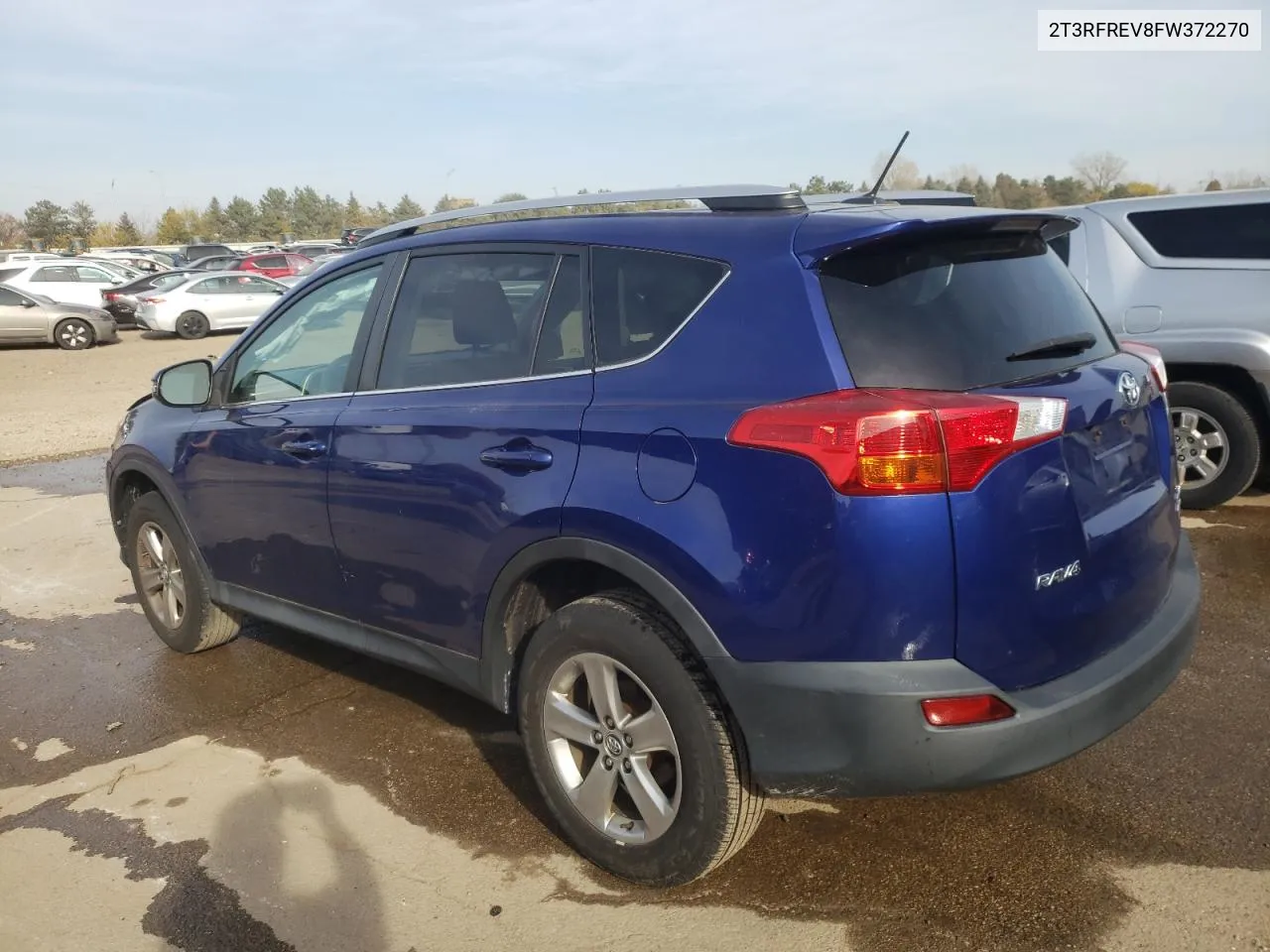 2T3RFREV8FW372270 2015 Toyota Rav4 Xle