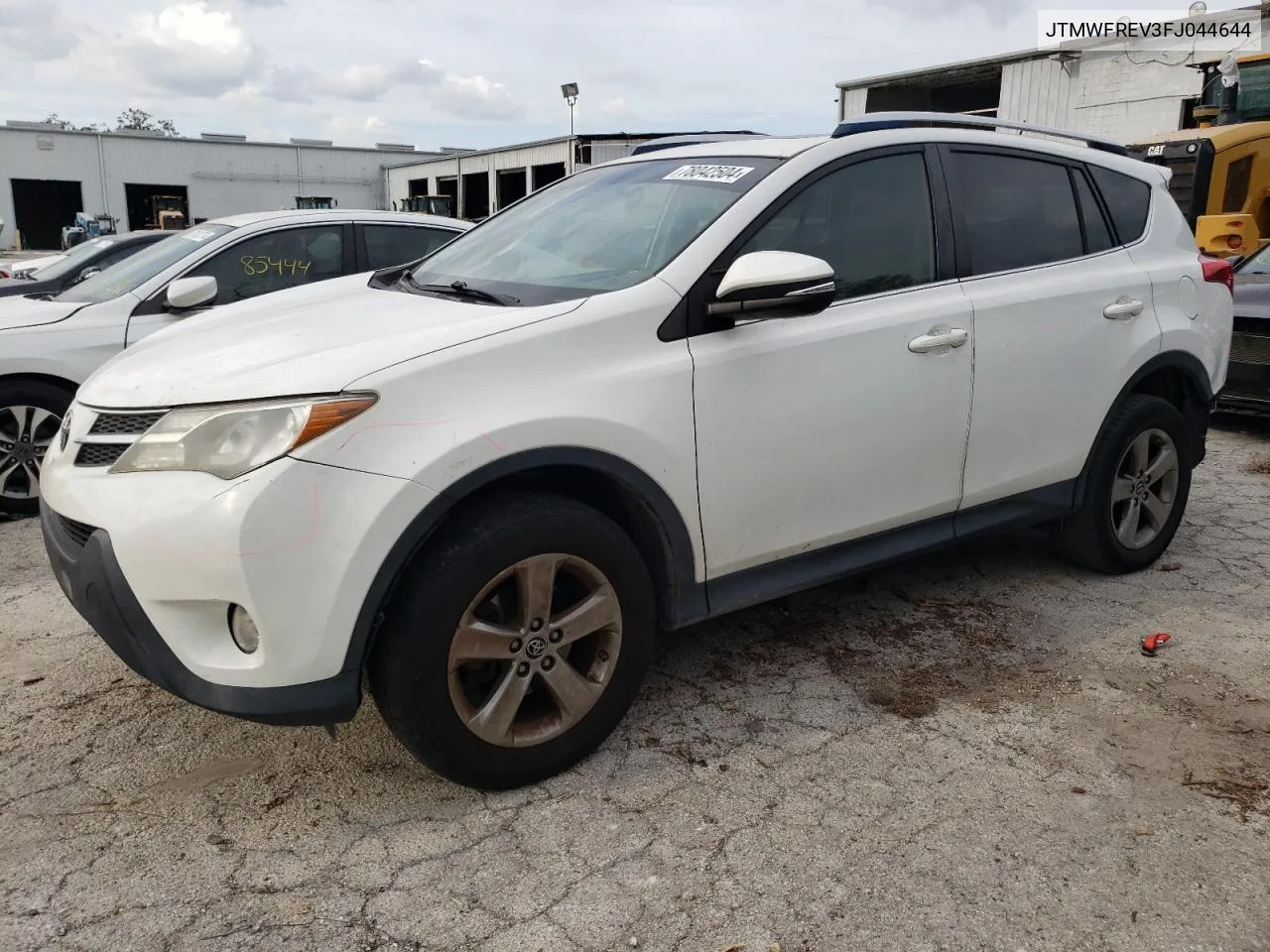 JTMWFREV3FJ044644 2015 Toyota Rav4 Xle