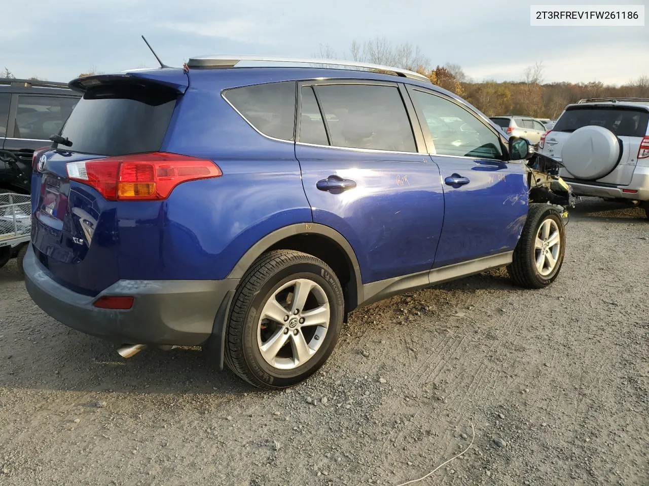 2015 Toyota Rav4 Xle VIN: 2T3RFREV1FW261186 Lot: 78805954