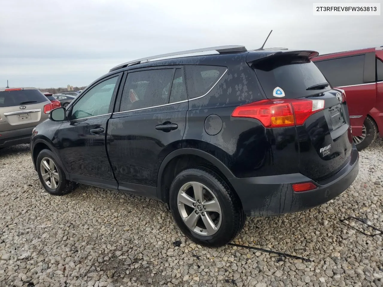 2T3RFREV8FW363813 2015 Toyota Rav4 Xle