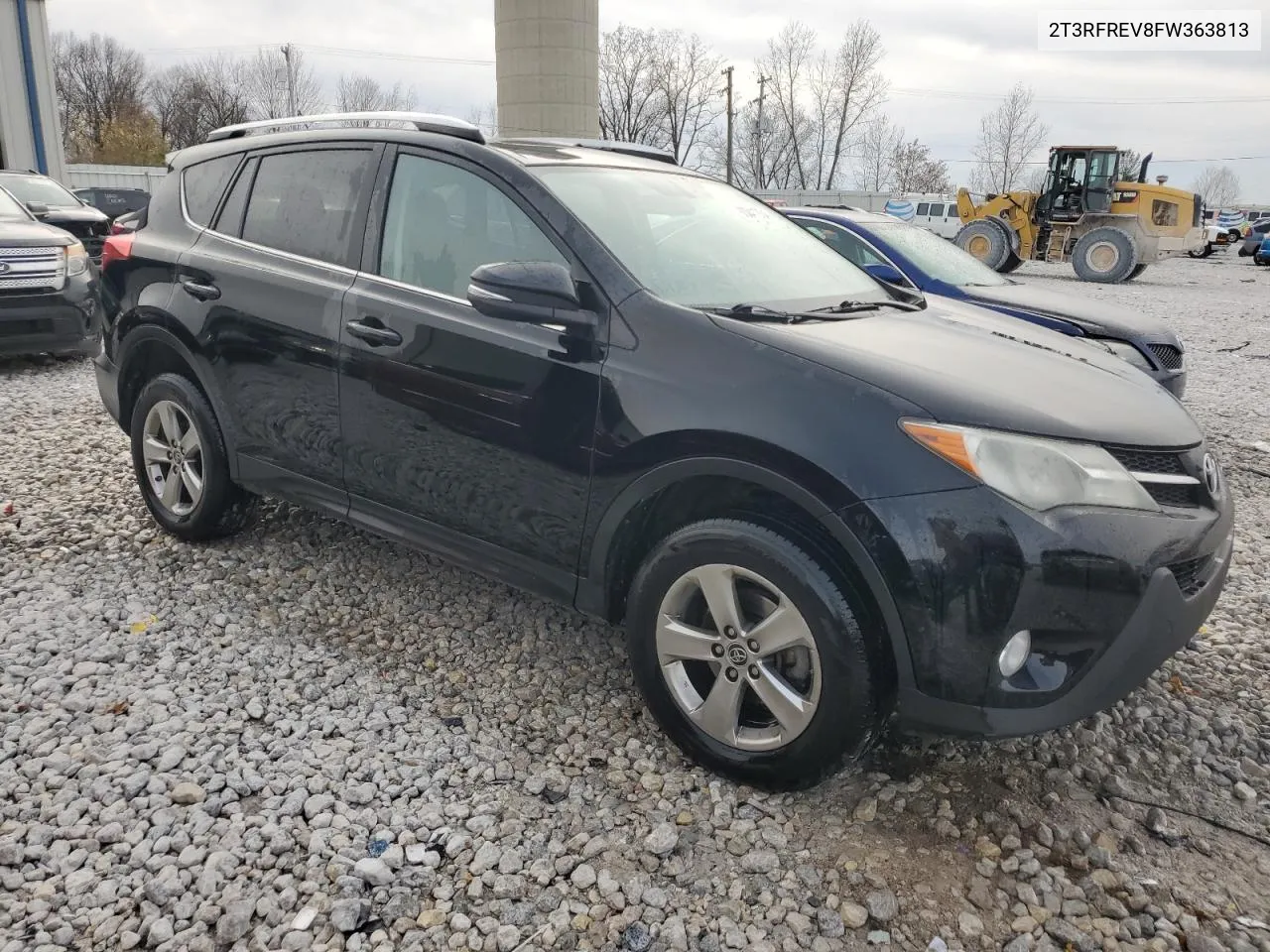 2T3RFREV8FW363813 2015 Toyota Rav4 Xle