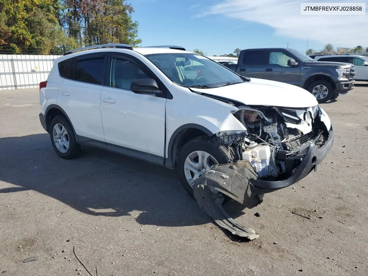 2015 Toyota Rav4 Le VIN: JTMBFREVXFJ028858 Lot: 80358834