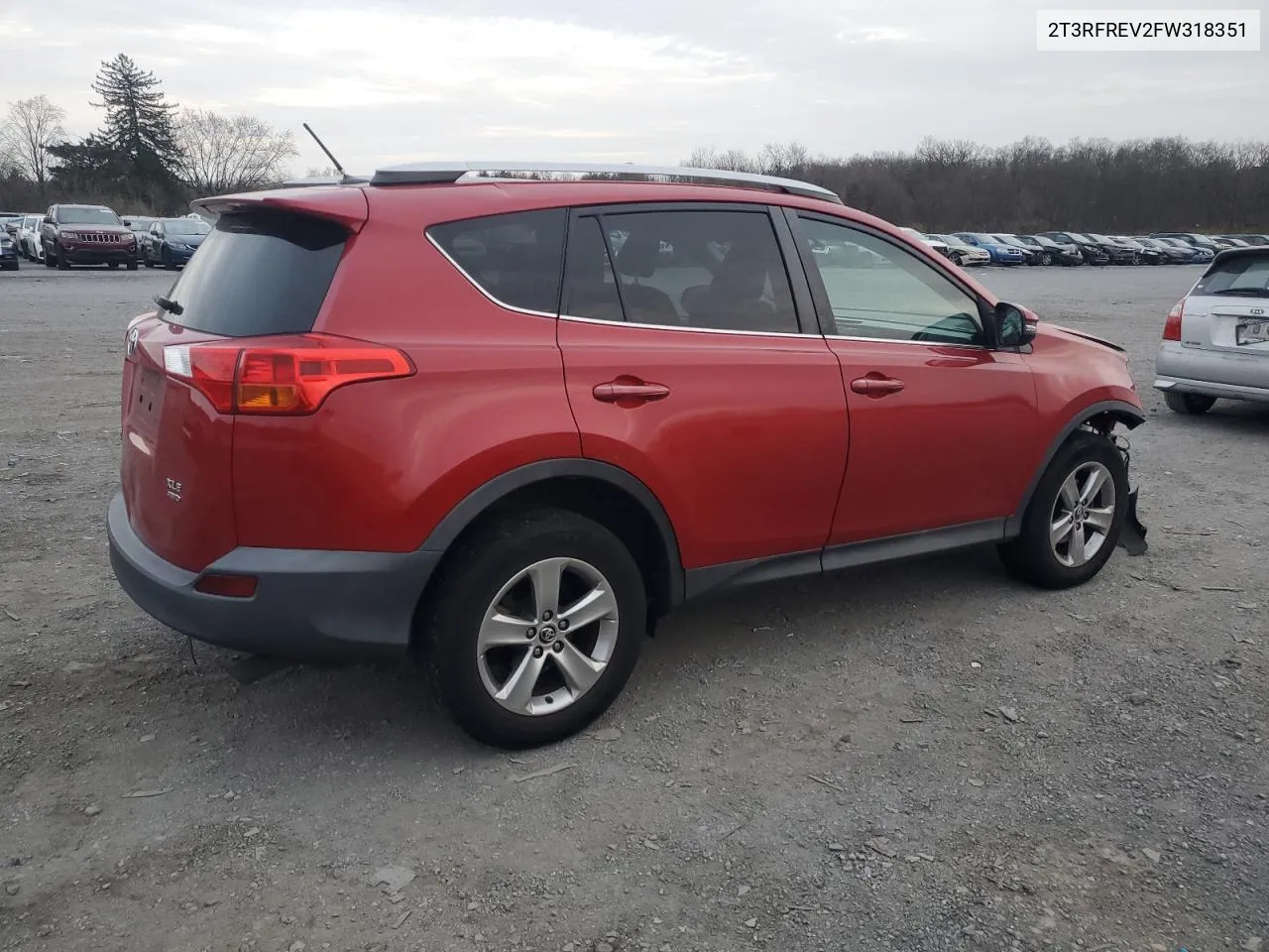 2015 Toyota Rav4 Xle VIN: 2T3RFREV2FW318351 Lot: 81104524