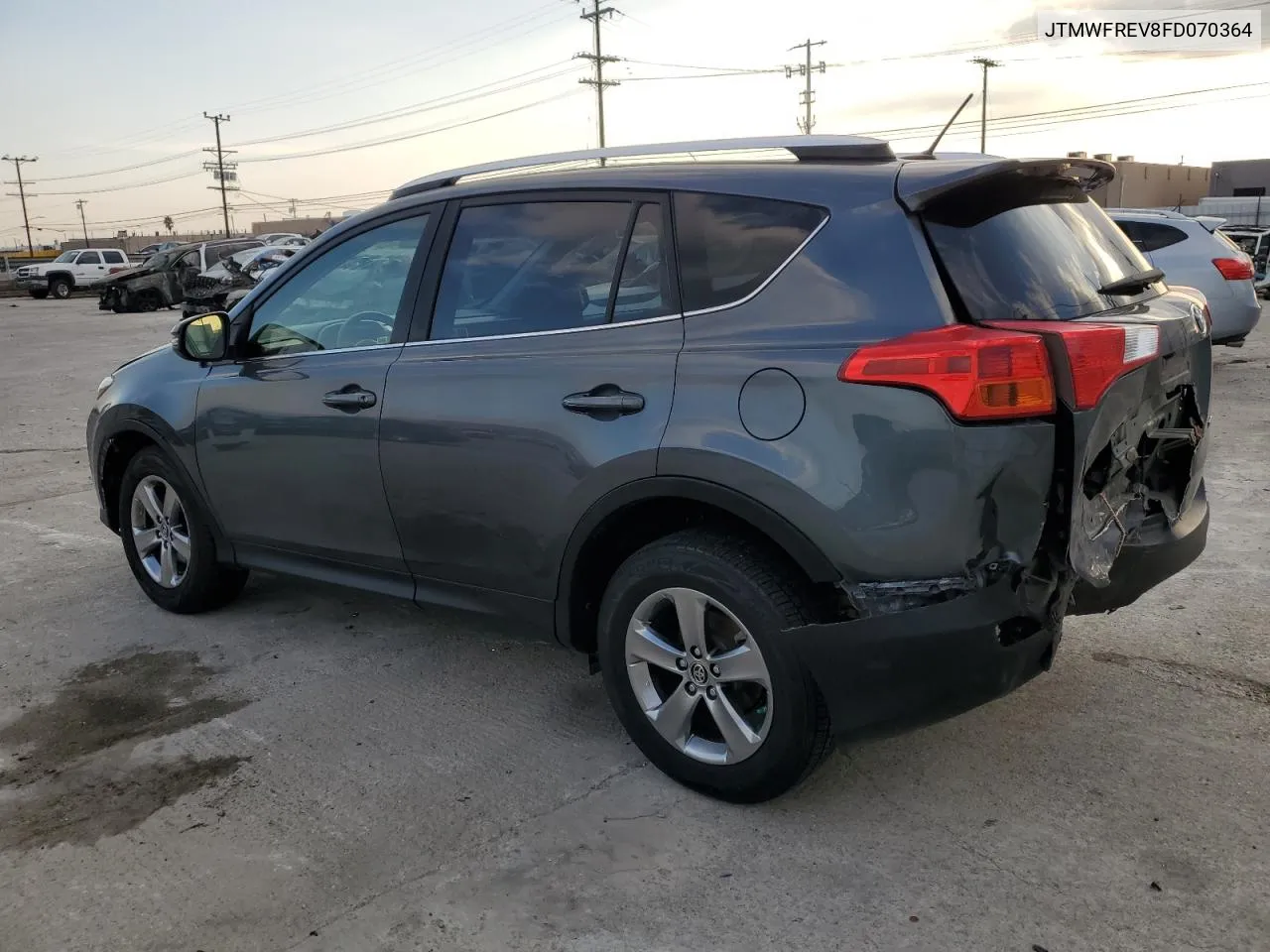 2015 Toyota Rav4 Xle VIN: JTMWFREV8FD070364 Lot: 81322884