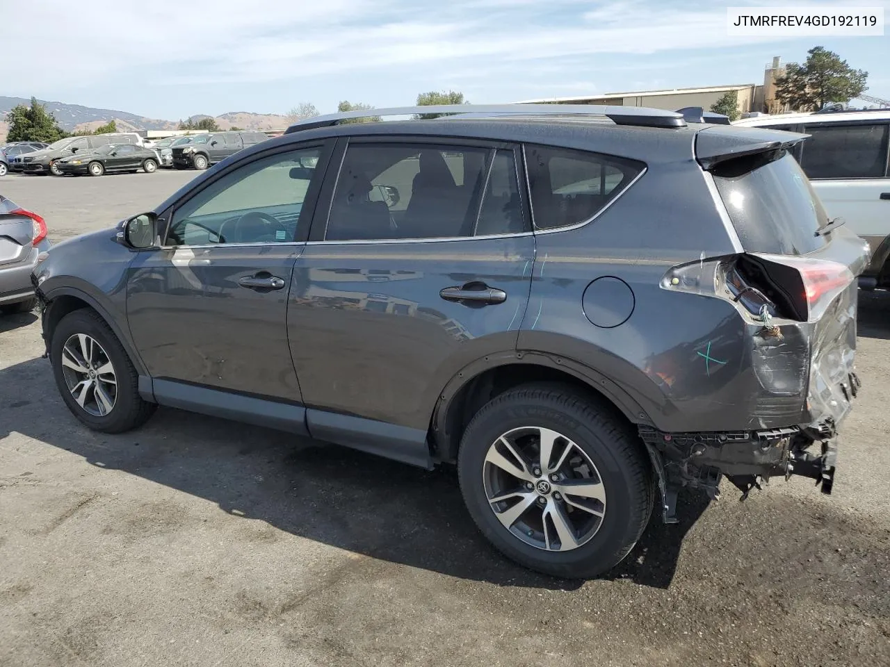 JTMRFREV4GD192119 2016 Toyota Rav4 Xle