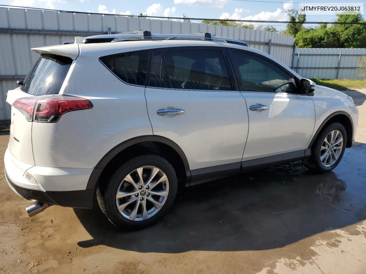 2016 Toyota Rav4 Limited VIN: JTMYFREV2GJ063812 Lot: 71675724