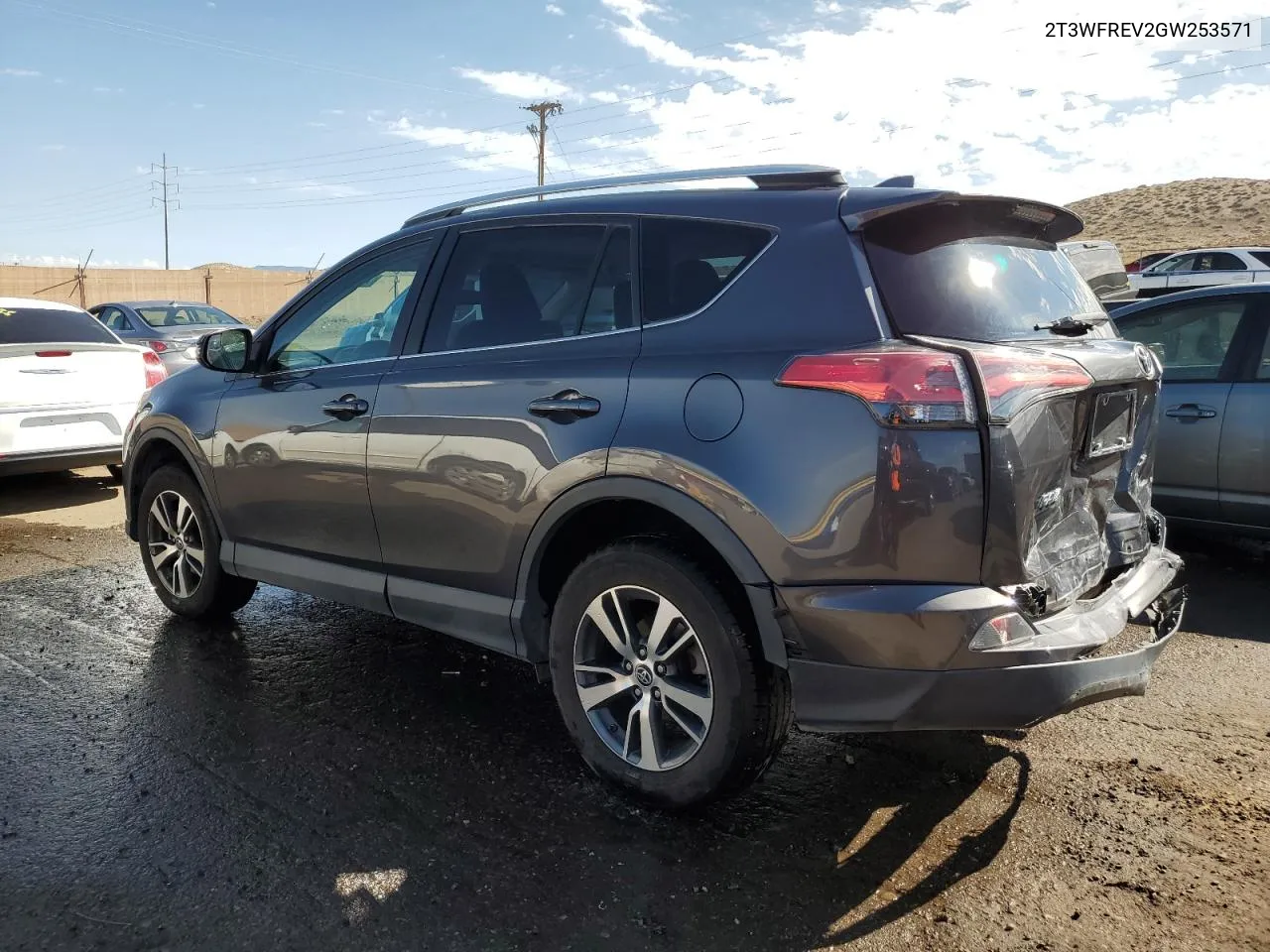 2T3WFREV2GW253571 2016 Toyota Rav4 Xle