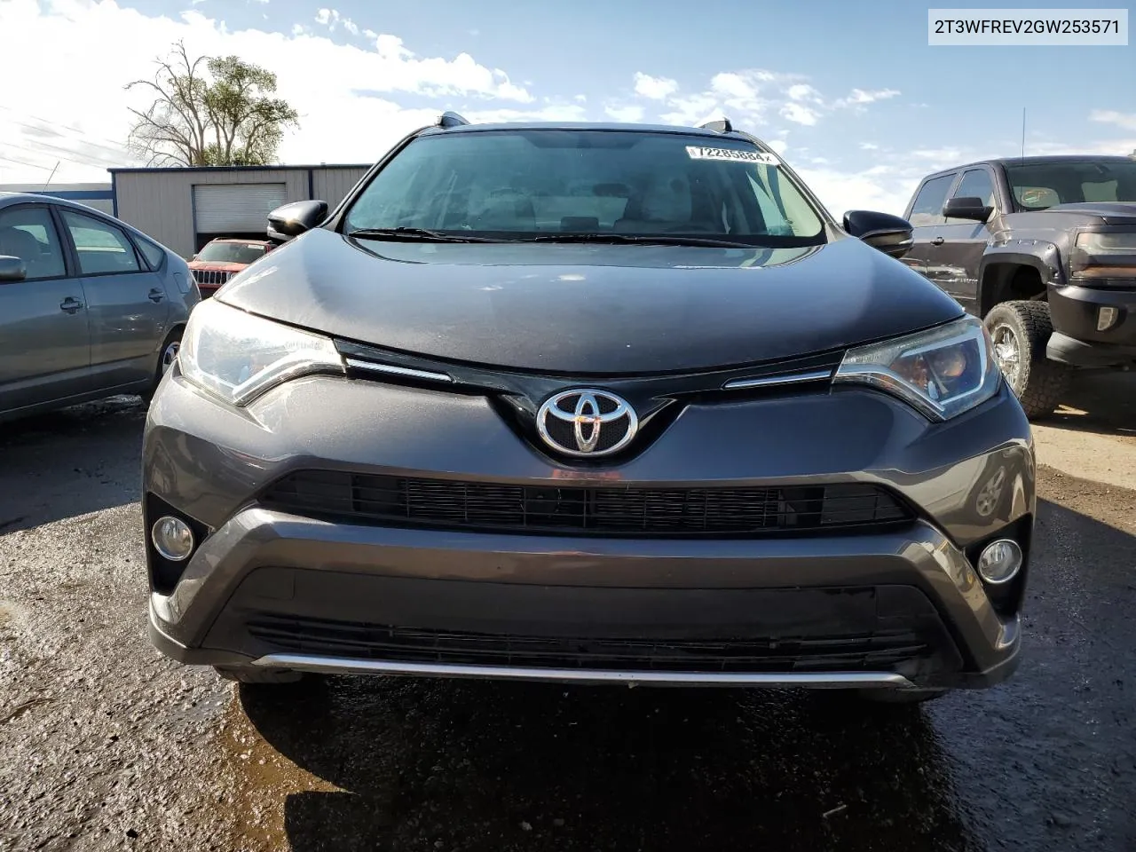 2T3WFREV2GW253571 2016 Toyota Rav4 Xle