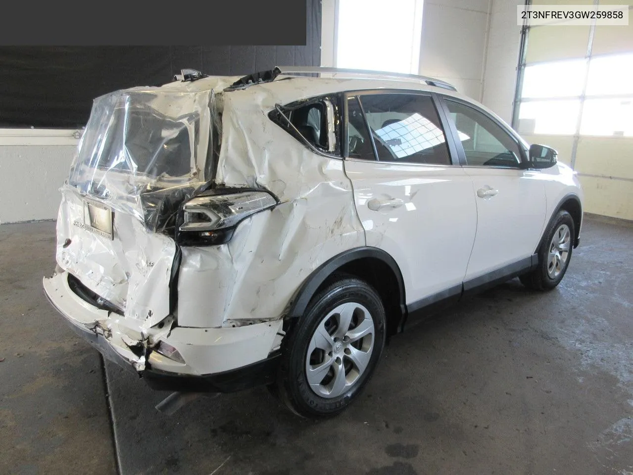 2T3NFREV3GW259858 2016 Toyota Rav4 Se