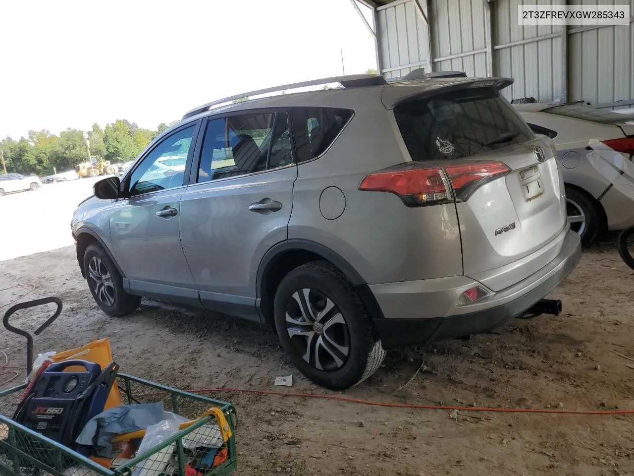 2T3ZFREVXGW285343 2016 Toyota Rav4 Le