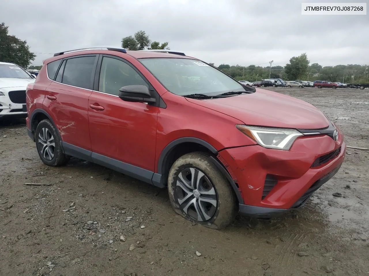 JTMBFREV7GJ087268 2016 Toyota Rav4 Le