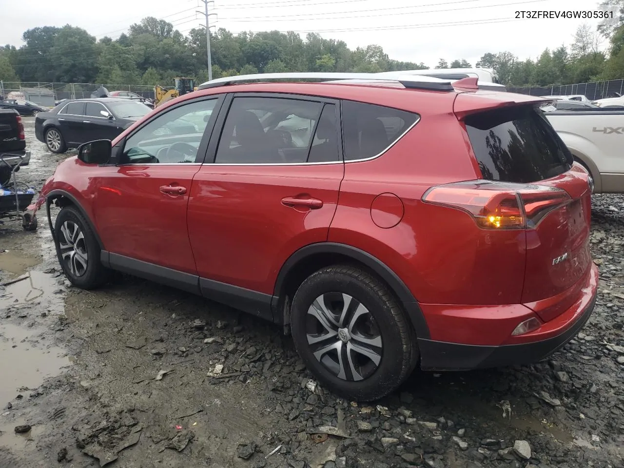 2T3ZFREV4GW305361 2016 Toyota Rav4 Le