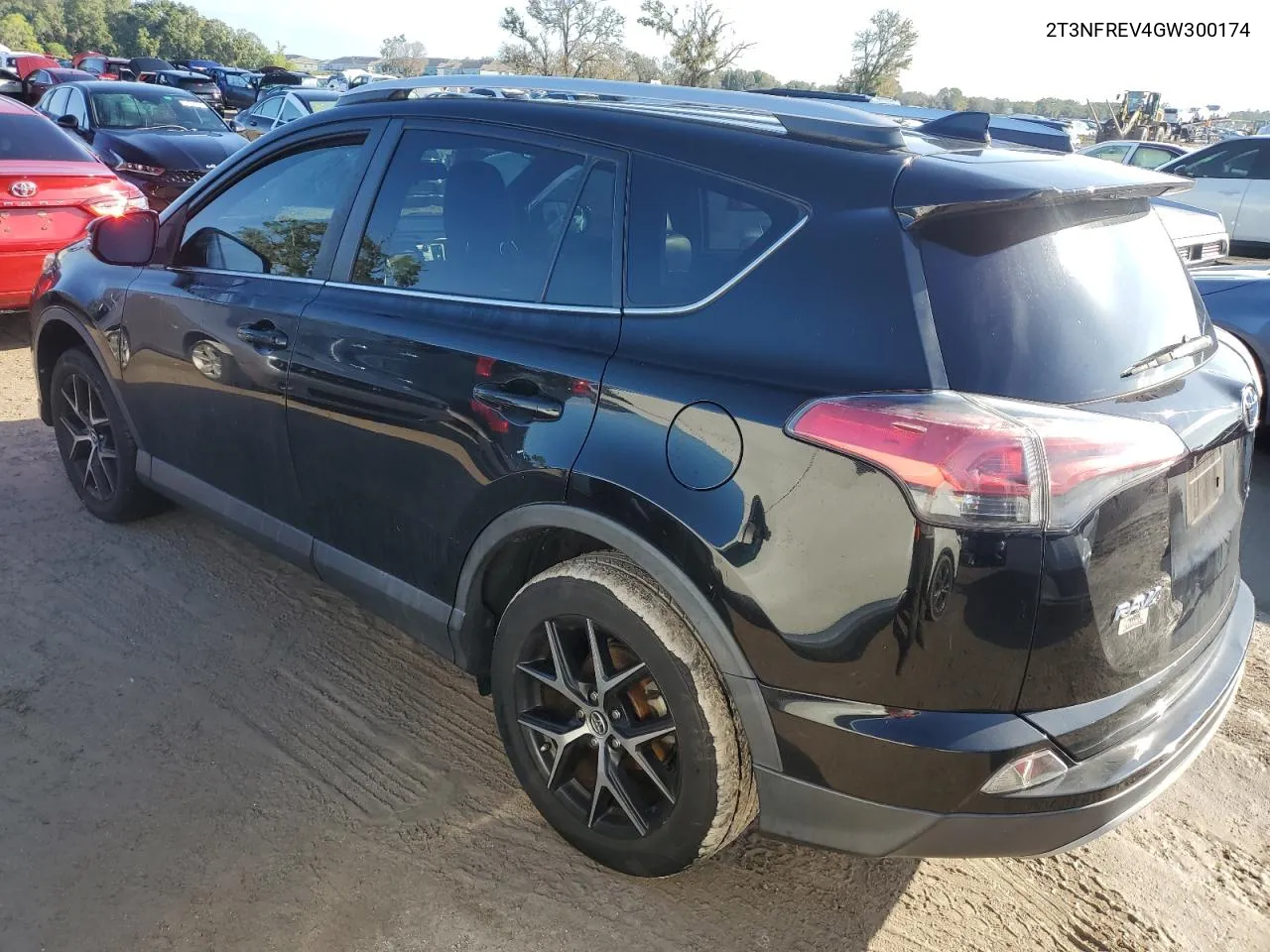 2T3NFREV4GW300174 2016 Toyota Rav4 Se