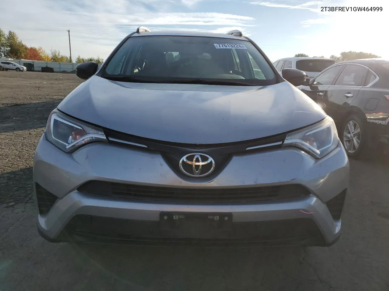 2T3BFREV1GW464999 2016 Toyota Rav4 Le