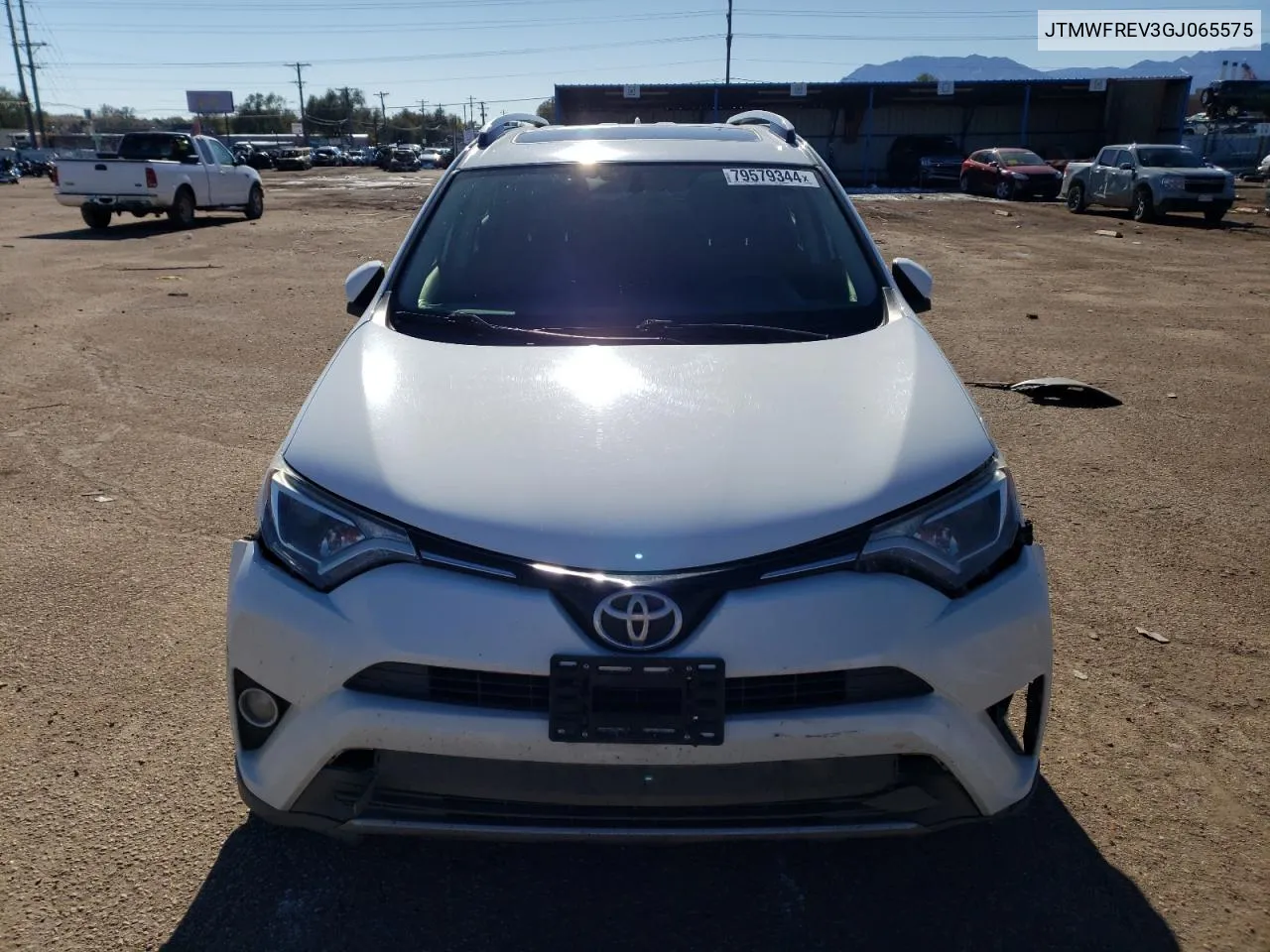 2016 Toyota Rav4 Xle VIN: JTMWFREV3GJ065575 Lot: 79579344