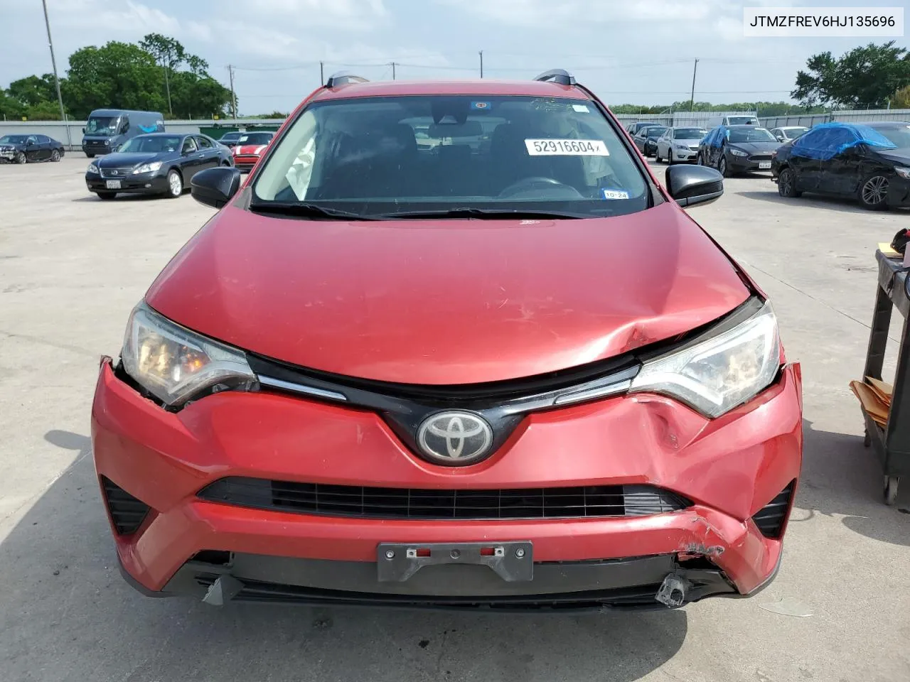 JTMZFREV6HJ135696 2017 Toyota Rav4 Le