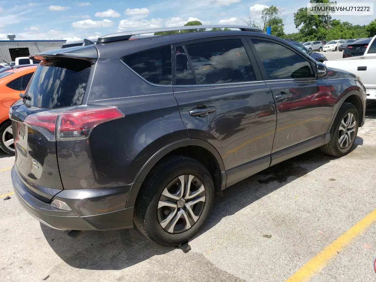 JTMJFREV6HJ712272 2017 Toyota Rav4 Se