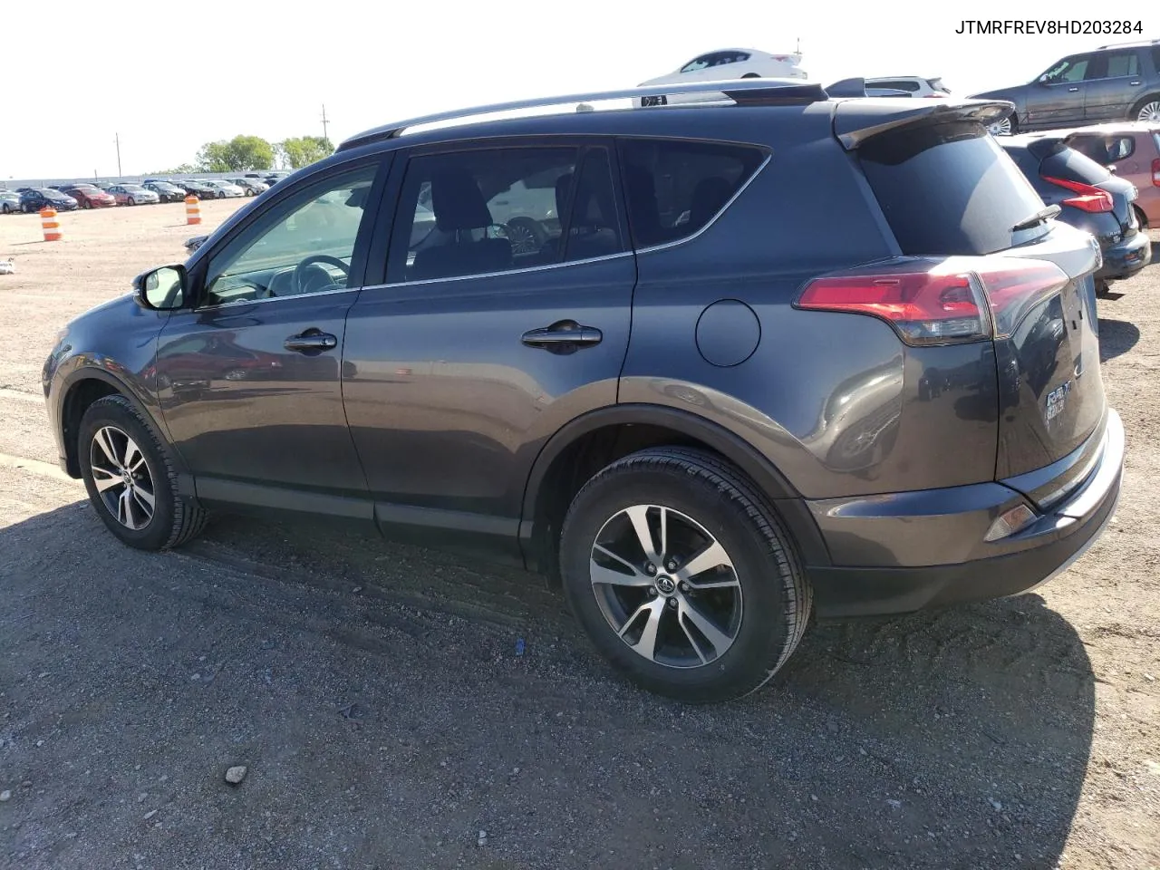 2017 Toyota Rav4 Xle VIN: JTMRFREV8HD203284 Lot: 58620234