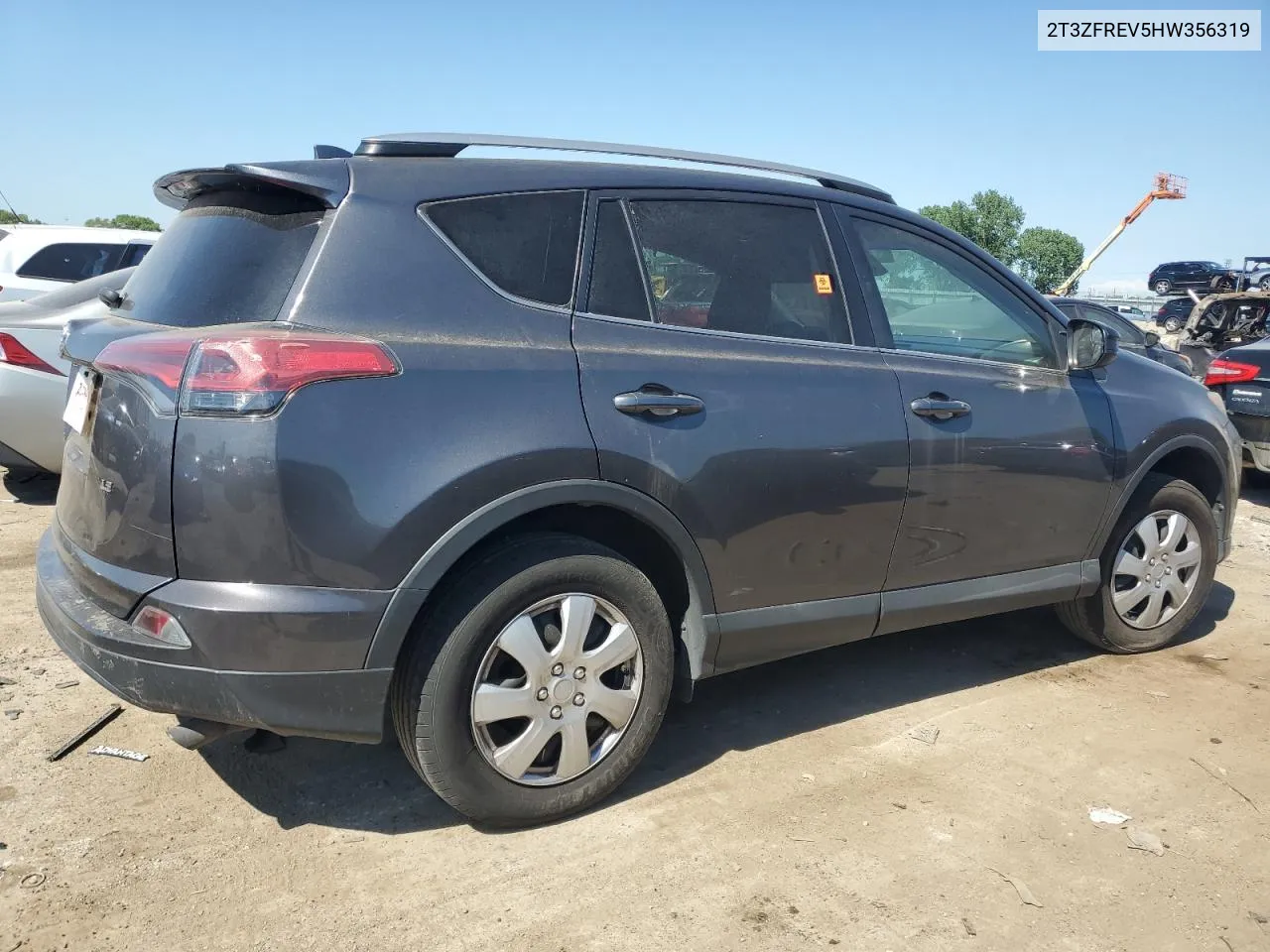 2T3ZFREV5HW356319 2017 Toyota Rav4 Le