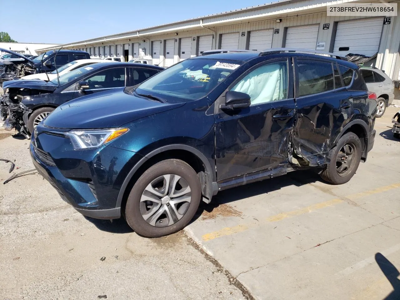 2017 Toyota Rav4 Le VIN: 2T3BFREV2HW618654 Lot: 59143594