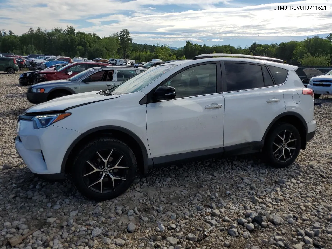 2017 Toyota Rav4 Se VIN: JTMJFREV0HJ711621 Lot: 60887834