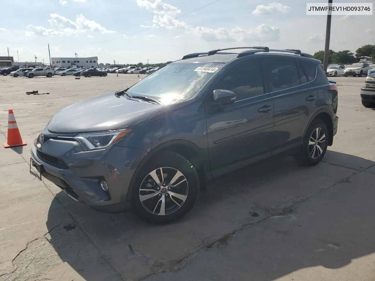 JTMWFREV1HD093746 2017 Toyota Rav4 Xle