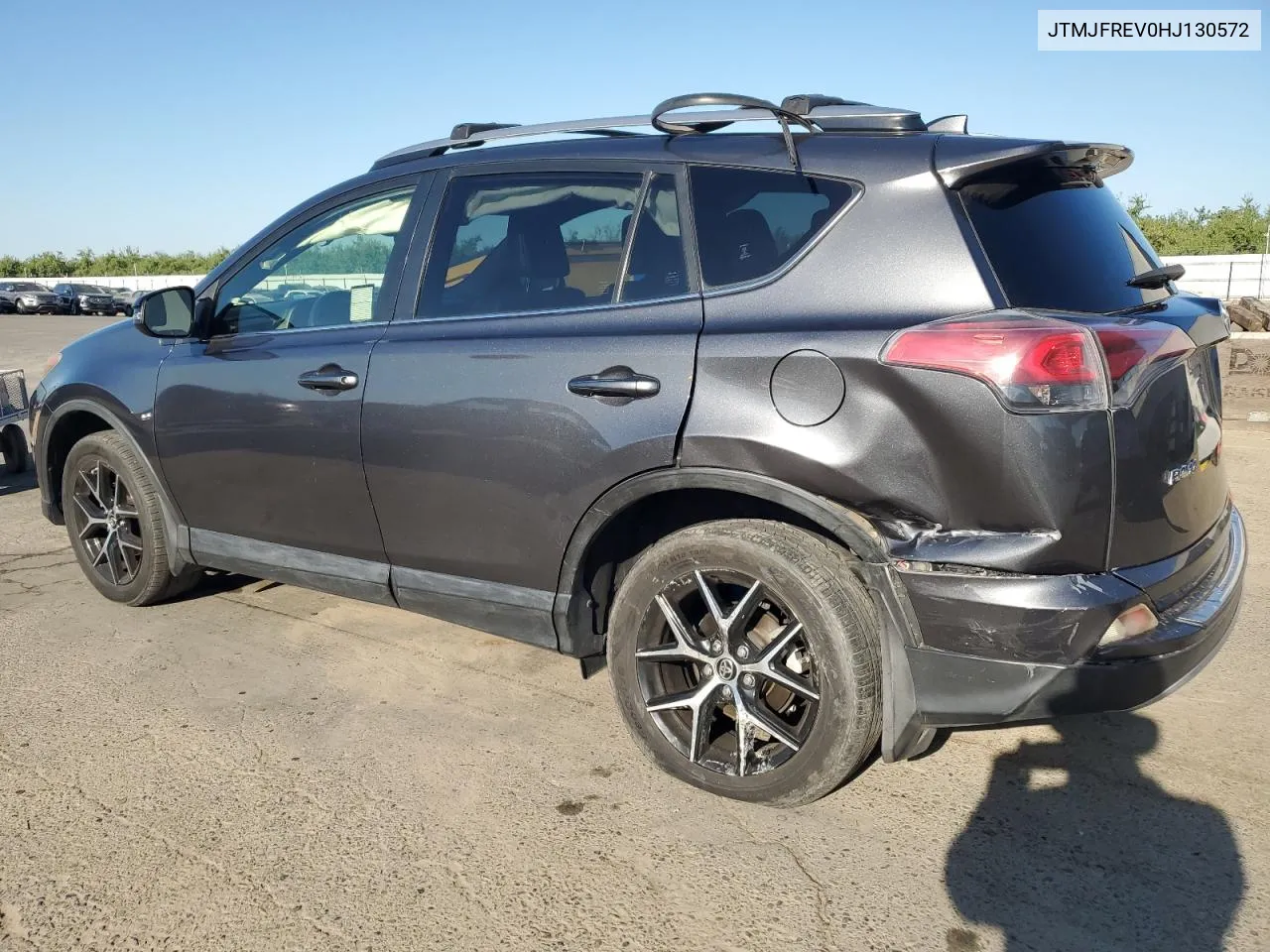 2017 Toyota Rav4 Se VIN: JTMJFREV0HJ130572 Lot: 61729034