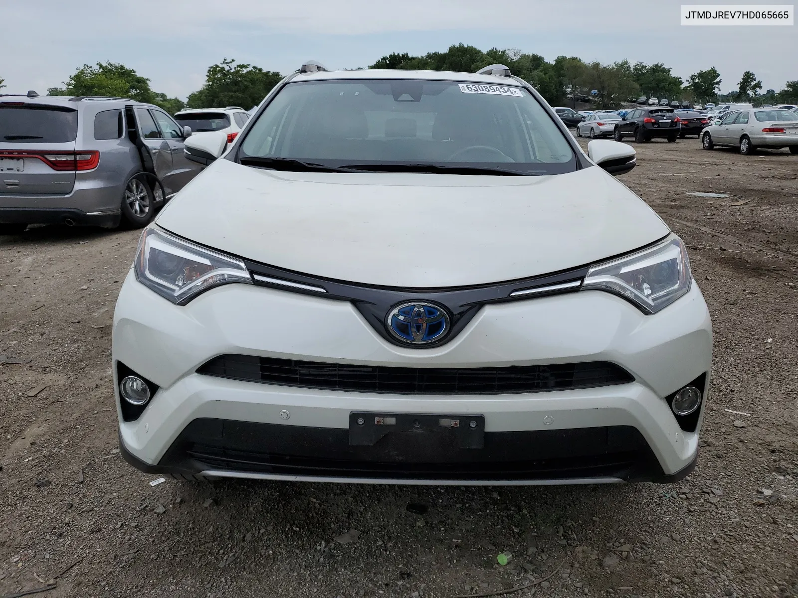 JTMDJREV7HD065665 2017 Toyota Rav4 Hv Limited