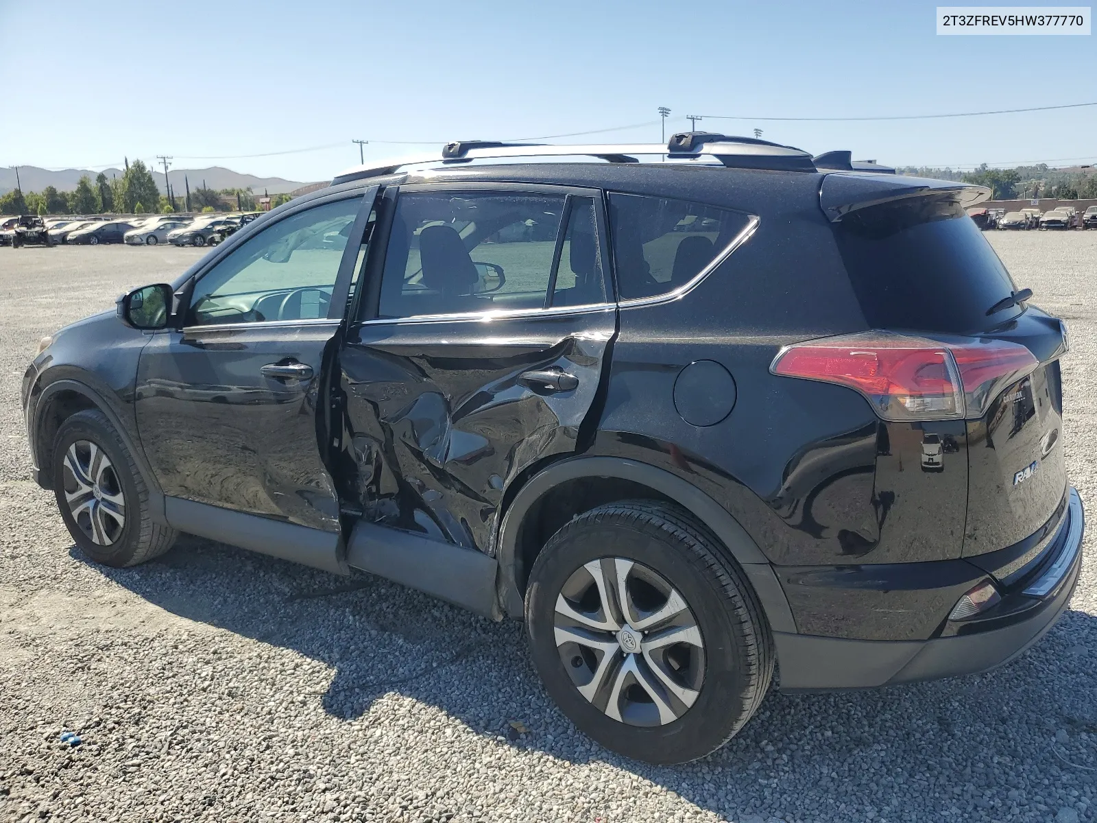 2017 Toyota Rav4 Le VIN: 2T3ZFREV5HW377770 Lot: 63713934