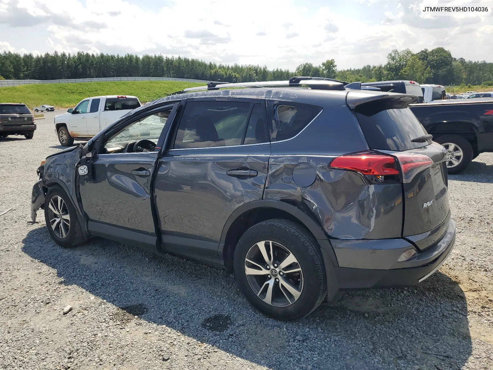 2017 Toyota Rav4 Xle VIN: JTMWFREV5HD104036 Lot: 63783044