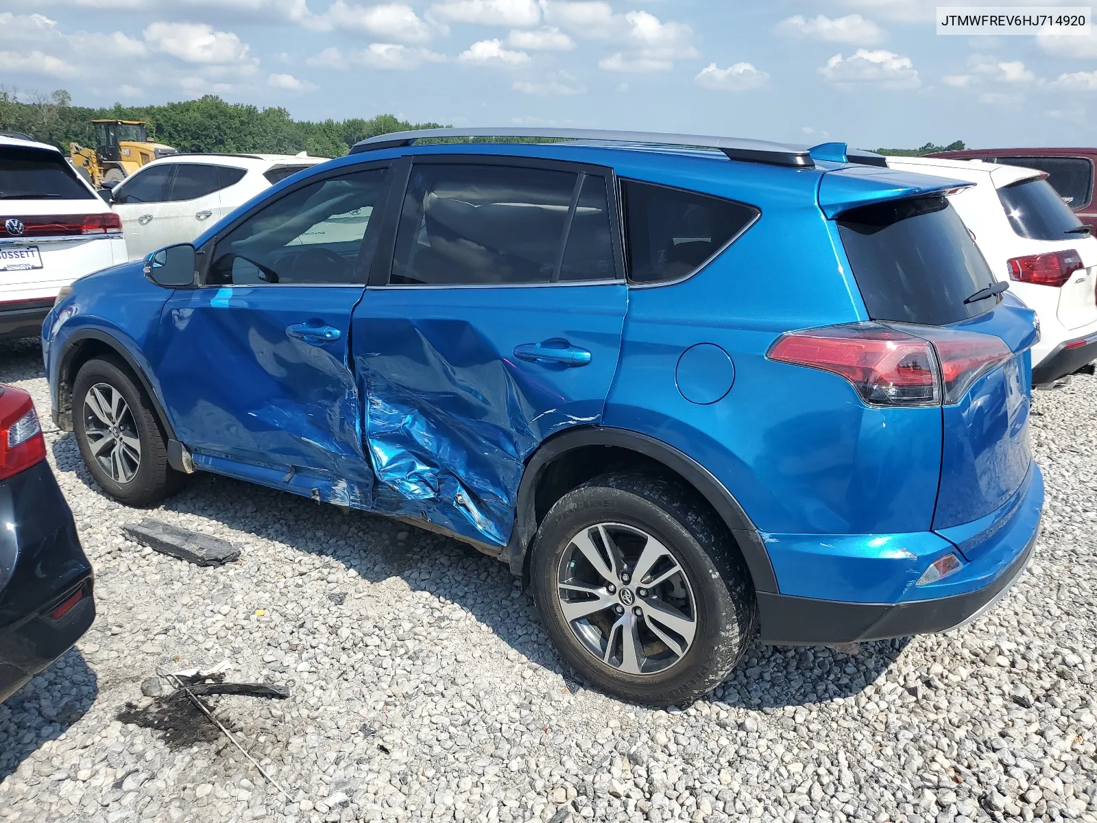 2017 Toyota Rav4 Xle VIN: JTMWFREV6HJ714920 Lot: 63988704