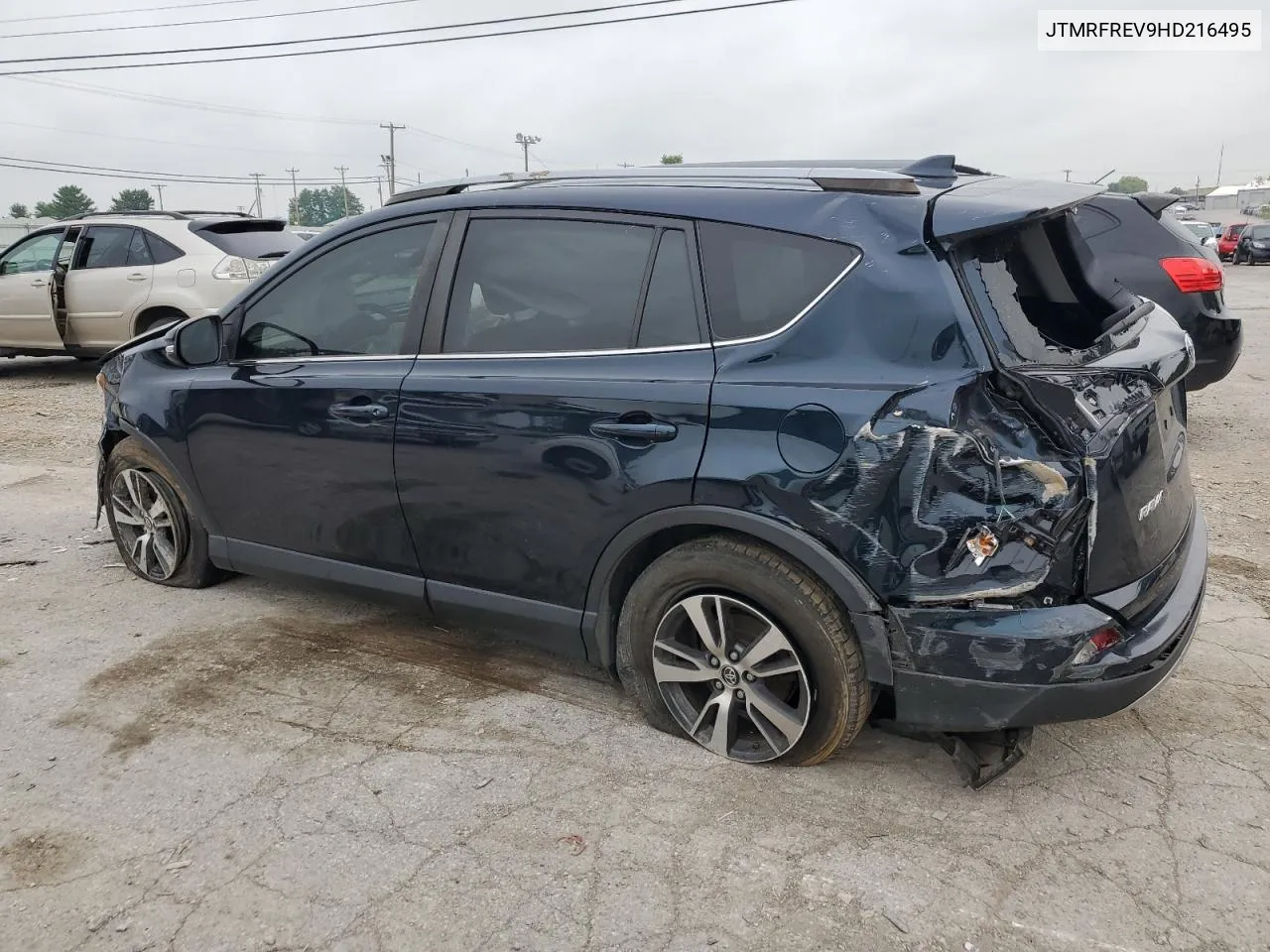 2017 Toyota Rav4 Xle VIN: JTMRFREV9HD216495 Lot: 64364554