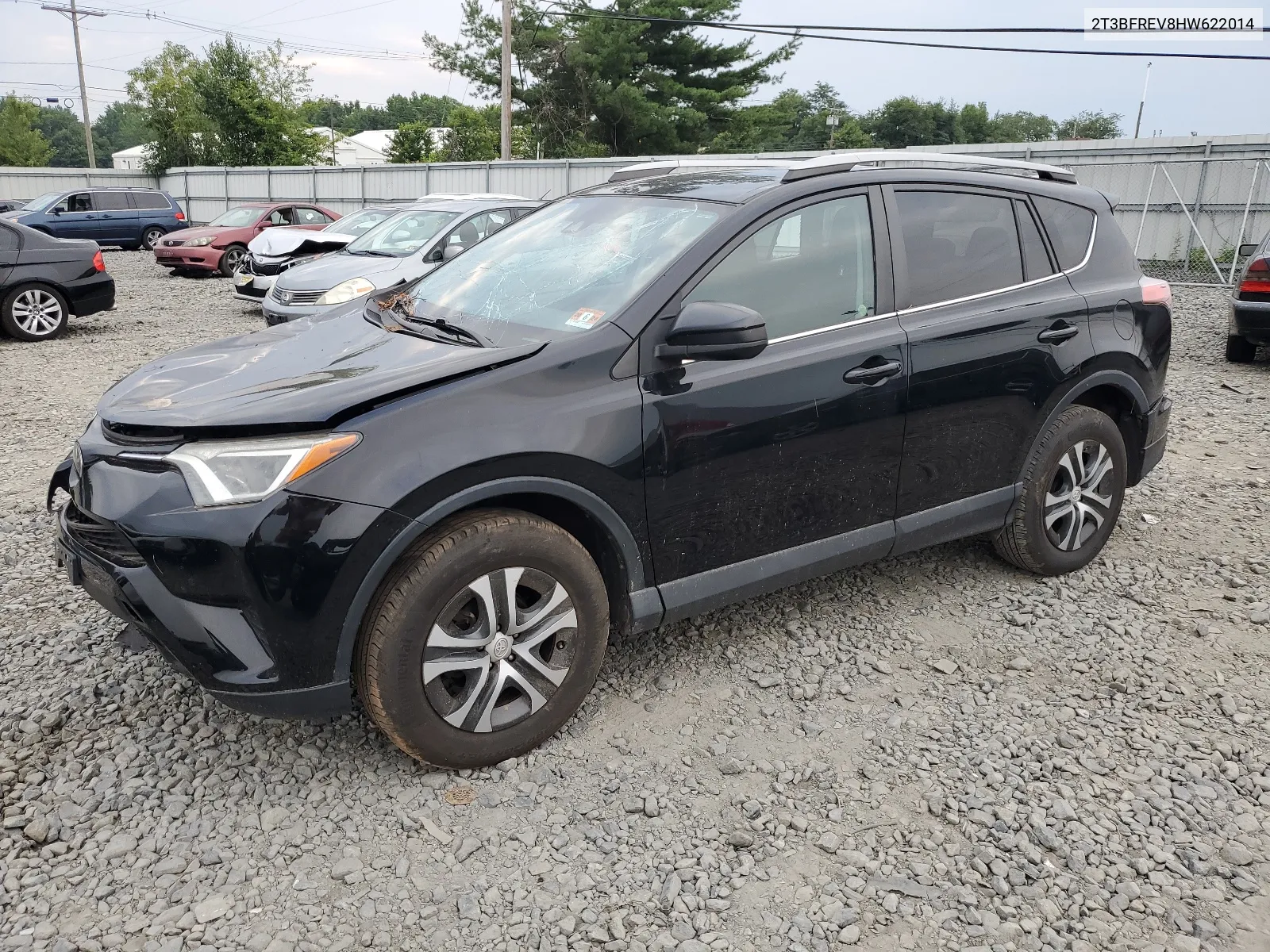 2T3BFREV8HW622014 2017 Toyota Rav4 Le