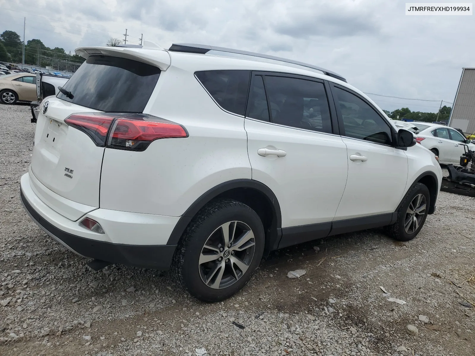 2017 Toyota Rav4 Xle VIN: JTMRFREVXHD199934 Lot: 65020074